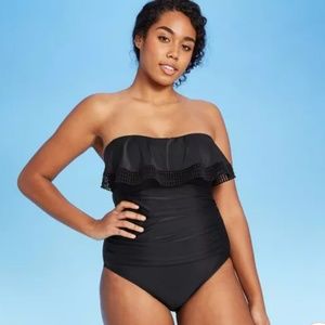 NWT Crochet Flounce Strapless Swimsuit - Black